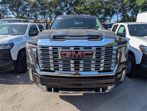 2025 GMC Sierra 2500 Denali