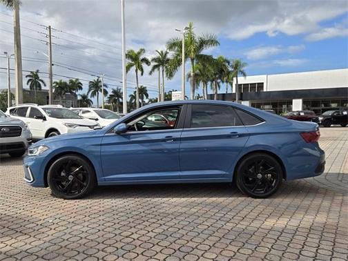 2025 Volkswagen Jetta 1.5T SE