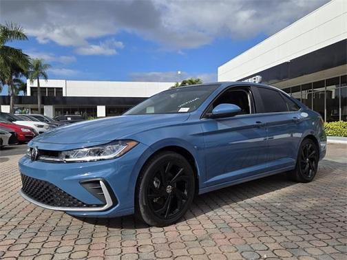 2025 Volkswagen Jetta 1.5T SE