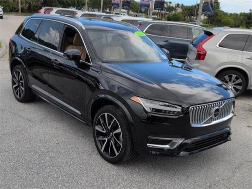 2024 Volvo XC90 B6 Ultimate Bright Theme 7-Seater