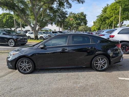 2022 Kia Forte GT-Line