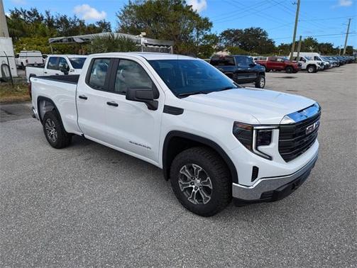 2025 GMC Sierra 1500 Pro