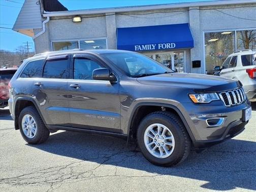 2020 Jeep Grand Cherokee LAREDO