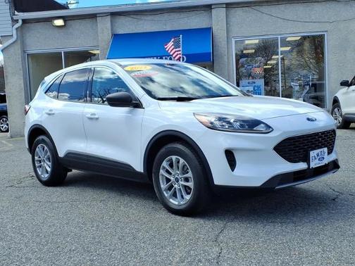 OXFORD WHITE 2022 Ford Escape SE