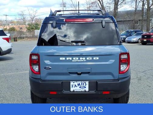 AZURE GRAY METALLIC TRI-COA 2024 Ford Bronco Sport OUTER BANKS