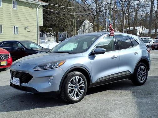 2022 Ford Escape SEL
