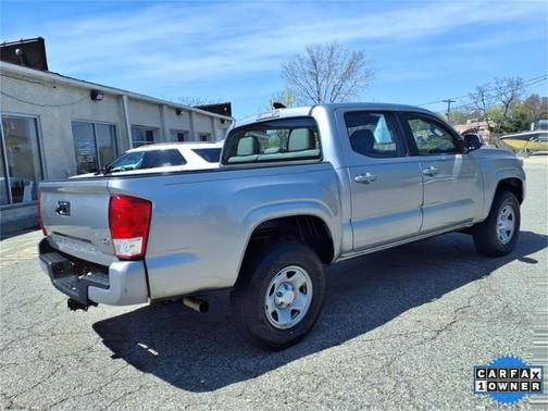 2017 Toyota Tacoma SR