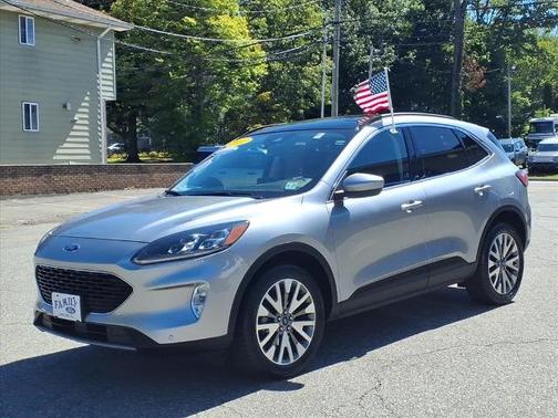 2022 Ford Escape TITANIUM