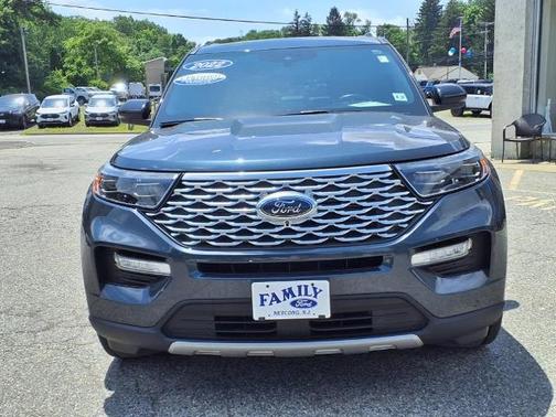 2022 Ford Explorer PLATINUM
