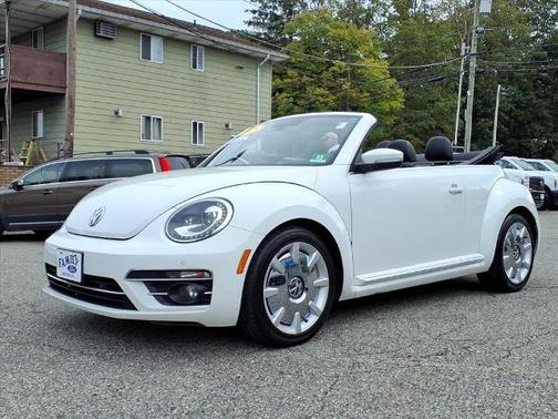 2018 Volkswagen Beetle 2.0T SE
