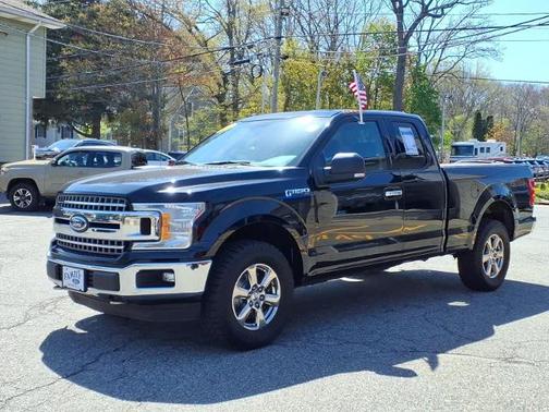 SHADOW BLACK 2018 Ford F-150 XLT
