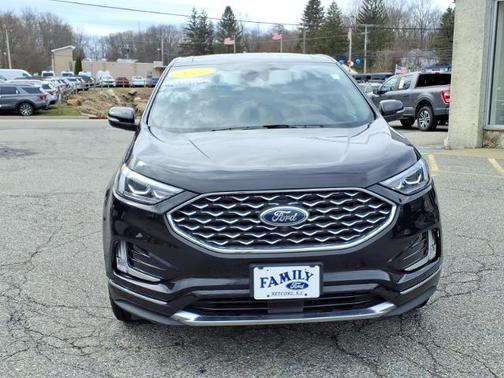 AGATE BLACK METALLIC 2022 Ford Edge TITANIUM