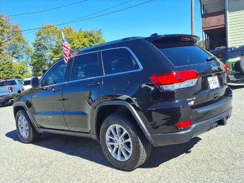 2021 Jeep Grand Cherokee LAREDO