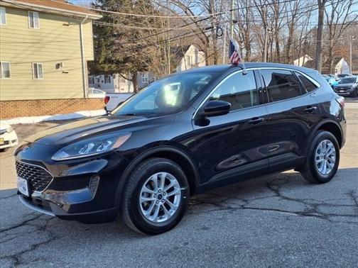 2021 Ford Escape SE