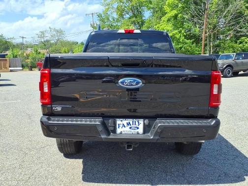 AGATE BLACK METALLIC 2023 Ford F-150 XLT