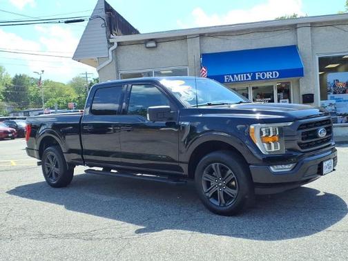 AGATE BLACK METALLIC 2023 Ford F-150 XLT