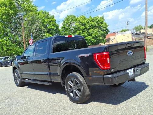 AGATE BLACK METALLIC 2023 Ford F-150 XLT