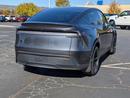 2026 Tesla Model Y Long Range