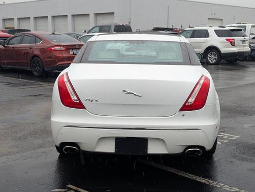 2011 Jaguar XJ L Supercharged