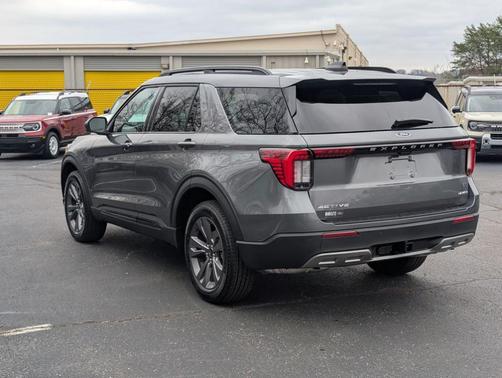 2026 Ford Explorer 