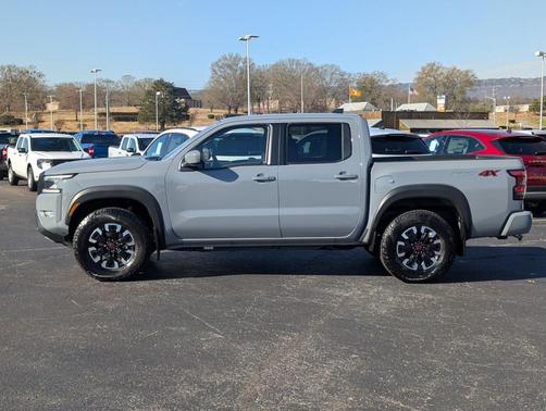 2024 Nissan Frontier PRO-4X