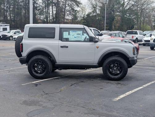 2026 Ford Bronco Badlands