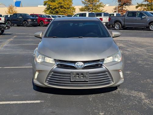 2015 Toyota Camry Hybrid 