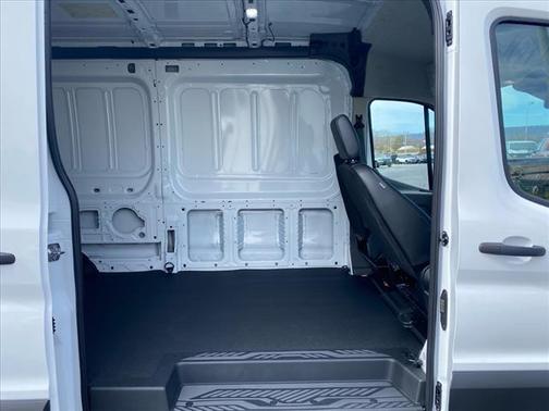 2025 Ford Transit-250 148 WB Medium Roof Cargo