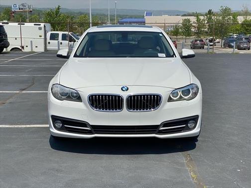 2015 BMW 528 i