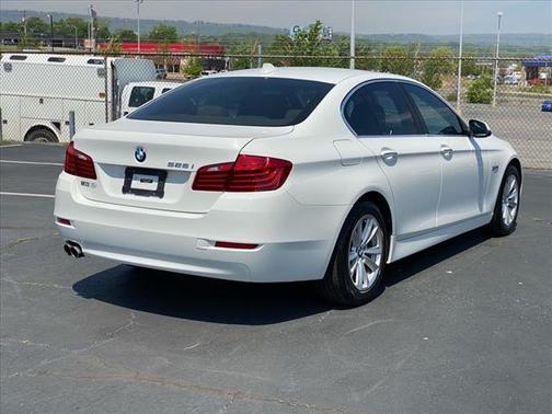 2015 BMW 528 i