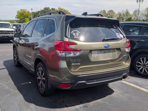 Autumn Green Metallic 2024 Subaru Forester Limited