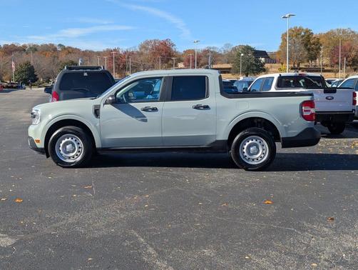 2024 Ford Maverick XL