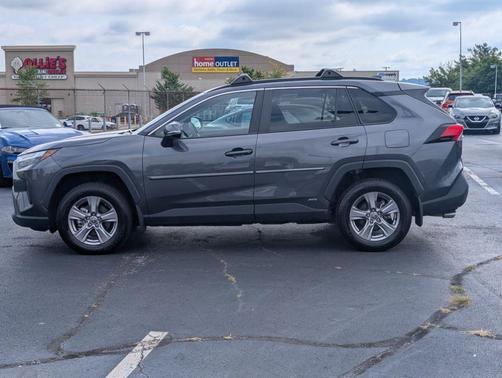 2023 Toyota RAV4 Hybrid XLE