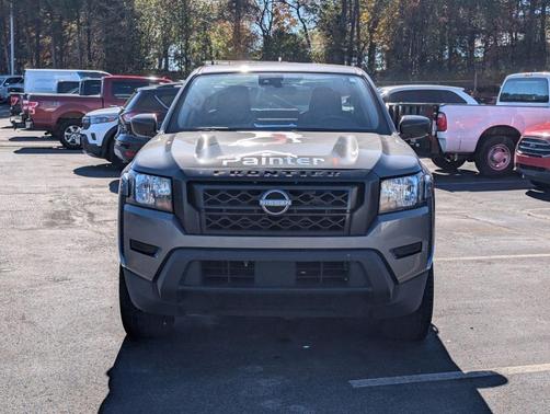 2022 Nissan Frontier S