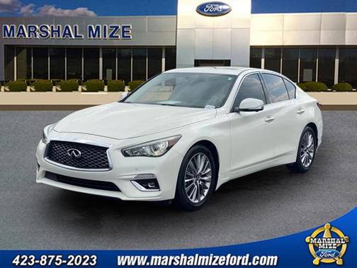 2022 INFINITI Q50 LUXE