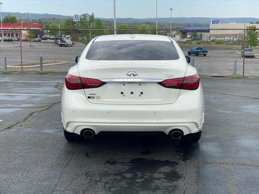 2022 INFINITI Q50 LUXE