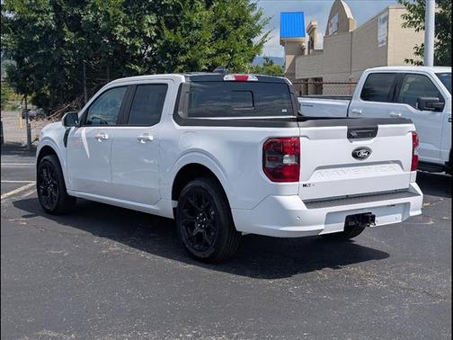 2025 Ford Maverick Lobo High