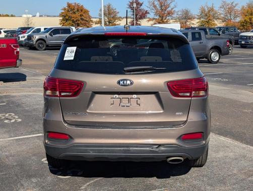 2019 Kia Sorento LX