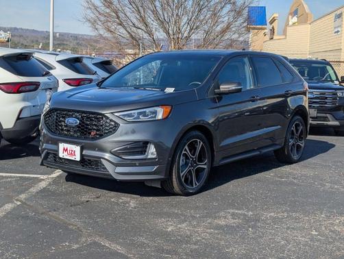 2020 Ford Edge ST