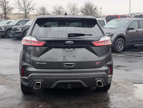 2020 Ford Edge ST