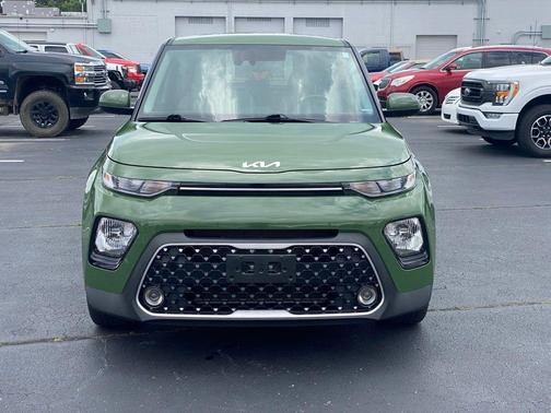2022 Kia Soul EX