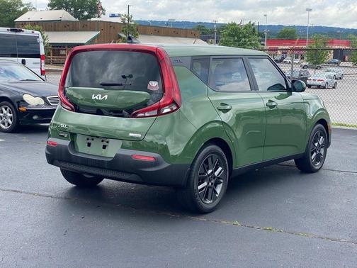 2022 Kia Soul EX