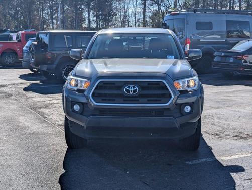 2017 Toyota Tacoma SR5