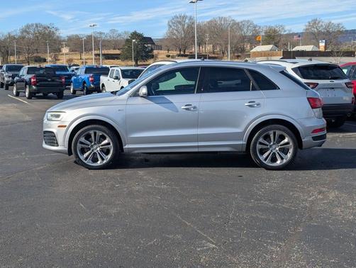 2016 Audi Q3 2.0T Prestige