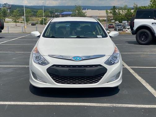 2015 Hyundai SONATA Hybrid Base
