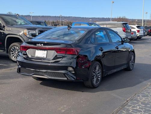 2024 Kia Forte GT-Line