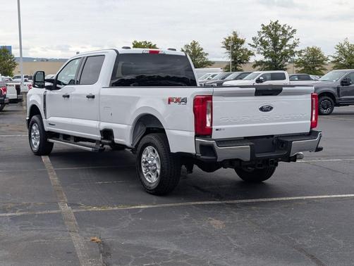 2026 Ford F-350 XLT