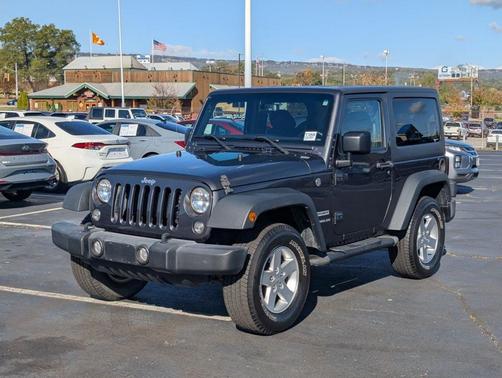 2017 Jeep Wrangler Sport