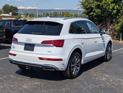 2023 Audi Q5 45 S line quattro Premium