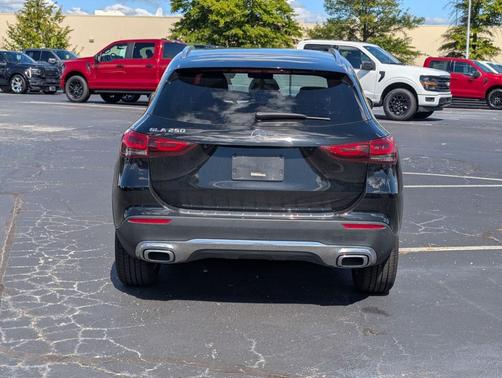 2021 Mercedes-Benz GLA 250 Base